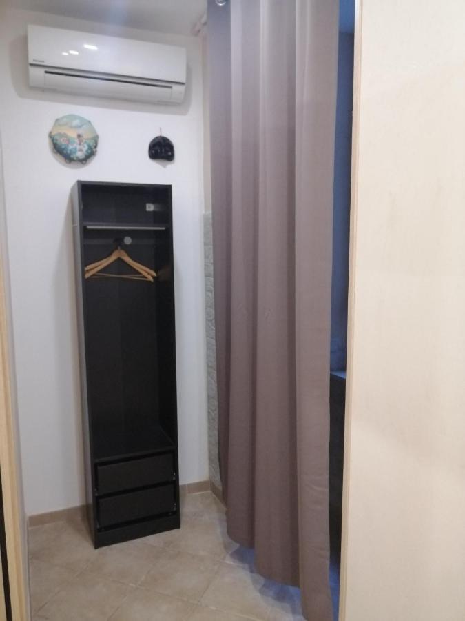 Ad Un Passo Dal Duomo "2" Apartment Naples Exterior photo